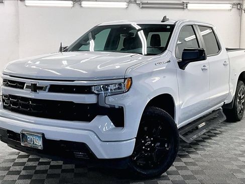 Used 2022 Chevrolet Silverado 1500 RST w/ Protection Package AWD/4WD image 1
