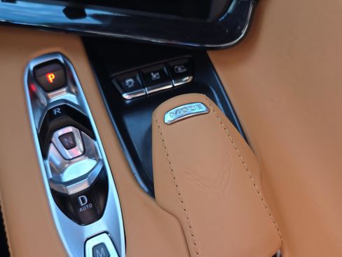 Used 2024 Chevrolet Corvette Stingray Premium Conv w/ Z51 Performance Package image 21