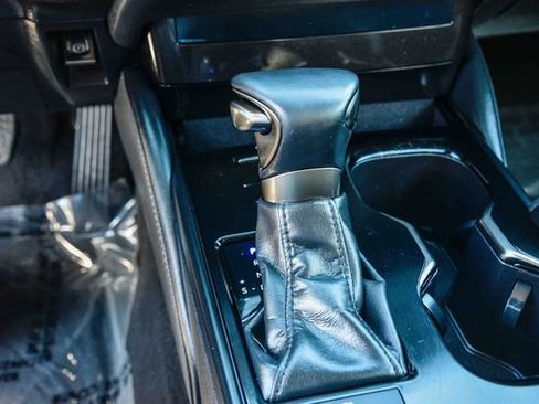 Certified 2023 Lexus ES 350 w/ Accessory Package (Z1) image 27