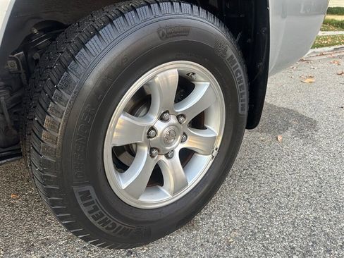 Used 2006 Toyota 4Runner Sport image 35