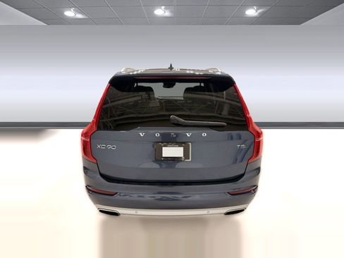 Used 2020 Volvo XC90 T5 Momentum image 10