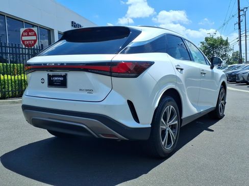 Used 2023 Lexus RX 350 Premium w/ Accessory Package AWD/4WD image 23