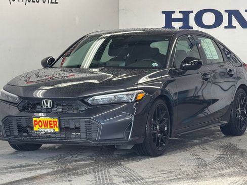 Used 2025 Honda Civic Sport image 7
