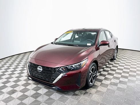 Certified 2025 Nissan Sentra SV image 6