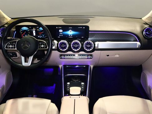 Used 2022 Mercedes-Benz GLB 250 image 22