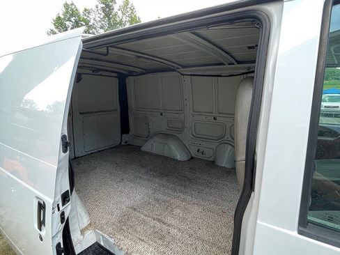 Used 2002 Chevrolet Astro AWD image 9