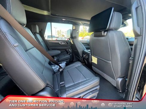 New 2026 GMC Yukon Denali w/ Denali Reserve Package image 19