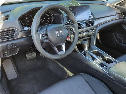 Certified 2018 Honda Accord LX image 10