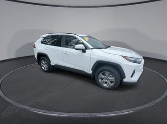 Used 2024 Toyota RAV4 XLE video 3