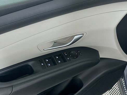 Used 2025 Hyundai Tucson SEL image 15