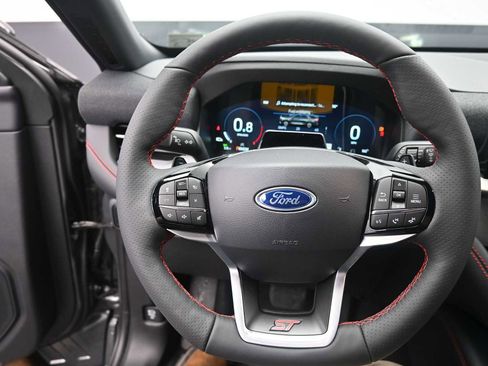 New 2026 Ford Explorer ST image 28