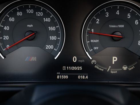 Used 2016 BMW M4 Convertible image 51