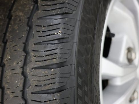 Used 2024 Ford Transit 350 XLT image 17