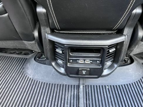 Used 2025 RAM 1500 Laramie AWD/4WD image 23
