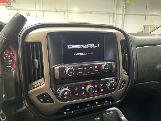 Used 2014 GMC Sierra 1500 Denali w/ Driver Alert Package AWD/4WD image 17