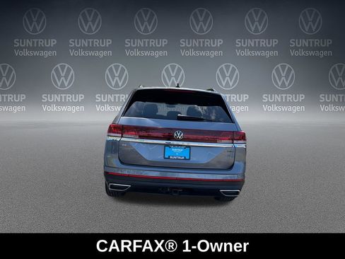 Used 2024 Volkswagen Atlas SE AWD/4WD image 4
