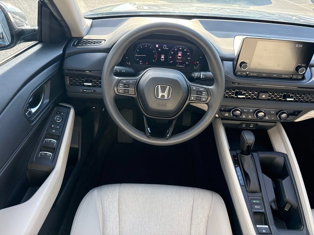 Used 2024 Honda Accord EX image 16