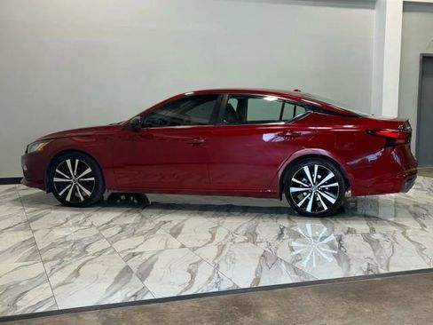 Used 2021 Nissan Altima 2.5 SR image 9