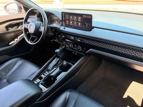Used 2023 Honda Accord Sport image 13