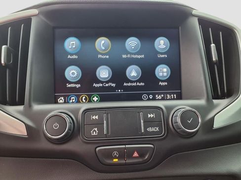 Used 2023 GMC Terrain SLT image 15