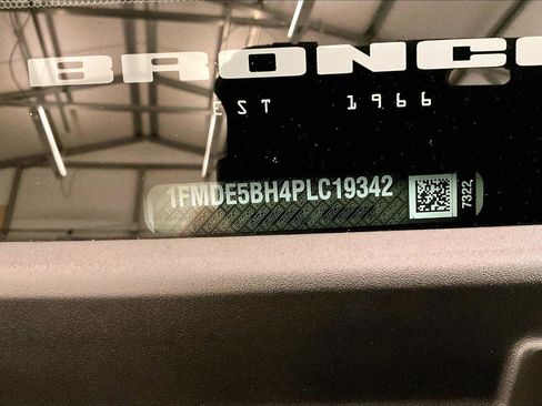 Certified 2023 Ford Bronco Outer Banks image 32