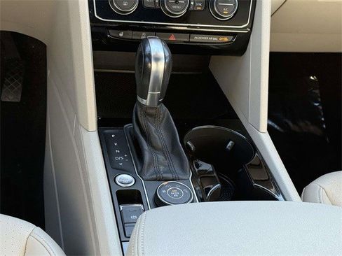 Used 2019 Volkswagen Atlas SEL image 21