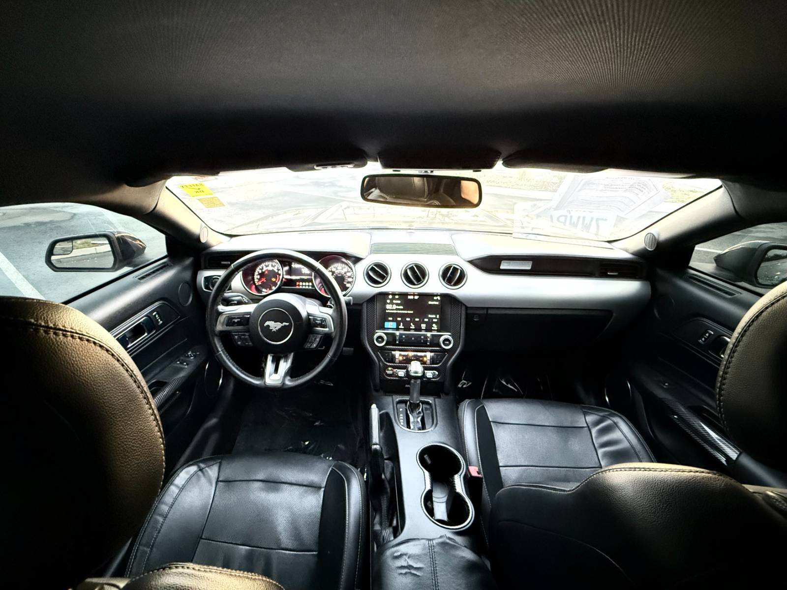 Used 2017 Ford Mustang Premium RWD image 27