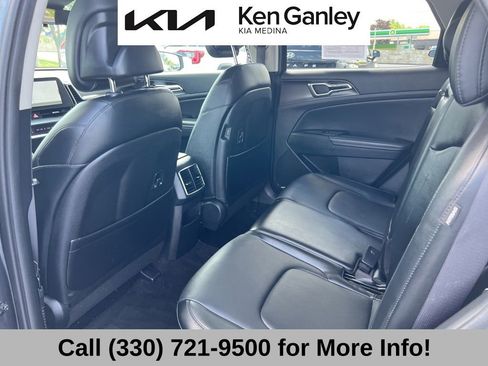 Used 2024 Kia Sportage EX FWD image 50