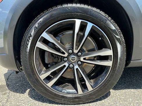 Used 2019 Volvo V90 T5 Cross Country AWD/4WD image 15