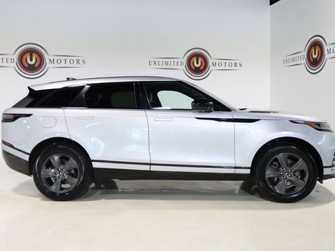 Used 2025 Land Rover Range Rover Velar Dynamic SE AWD/4WD image 5