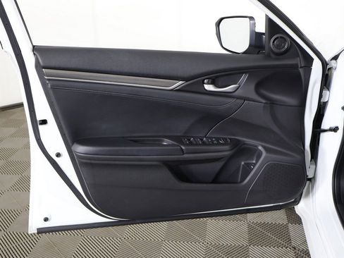 Used 2019 Honda Civic EX-L image 22