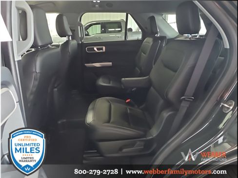 Used 2024 Ford Explorer XLT w/ Equipment Group 202A AWD/4WD image 13