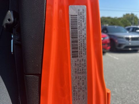 Used 2018 Jeep Wrangler Unlimited Sahara image 34