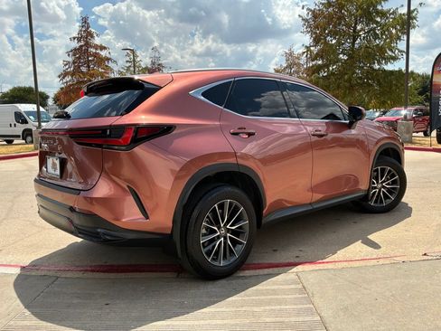 Used 2025 Lexus NX 250 FWD w/ Accessory Package (K3) image 6
