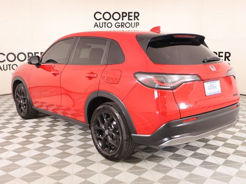 Used 2025 Honda HR-V Sport image 22