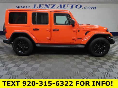 Used 2023 Jeep Wrangler Unlimited Sahara image 2