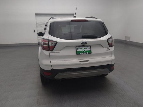 Used 2018 Ford Escape SE image 6