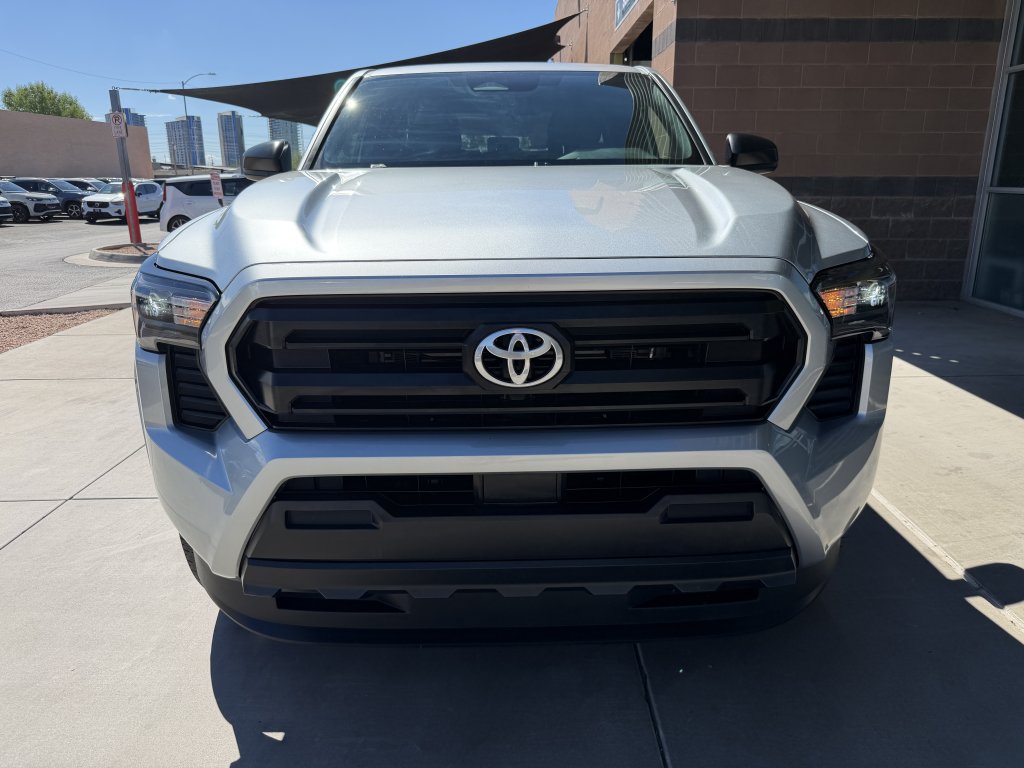 Used 2025 Toyota Tacoma SR RWD image 10