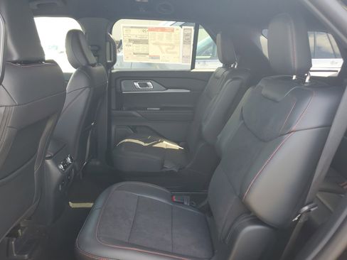 New 2026 Ford Explorer ST image 11