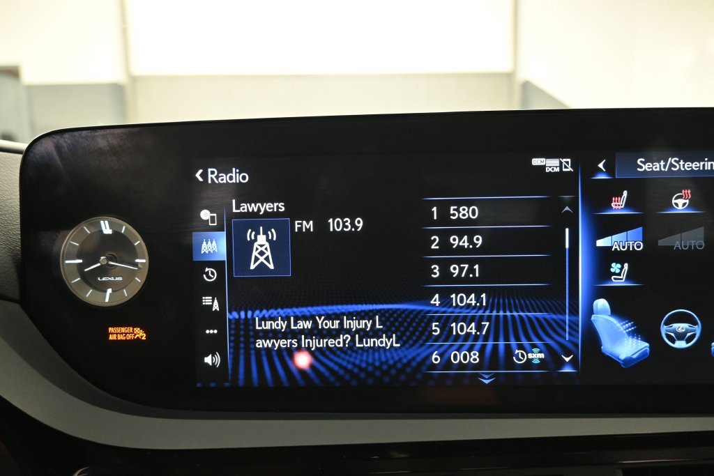 Used 2022 Lexus ES 350 w/ ES 350 Ultra Luxury Package FWD image 27
