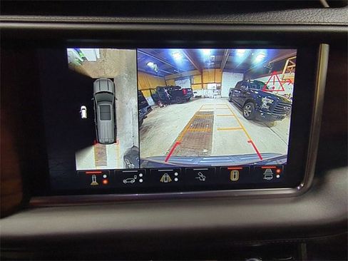 Used 2024 GMC Yukon XL Denali Ultimate image 22