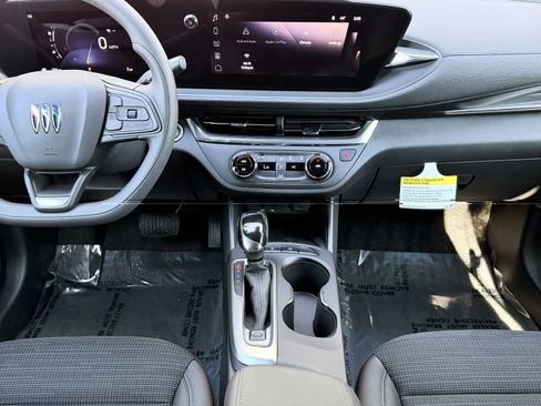 New 2026 Buick Envista Preferred w/ Convenience I Package FWD image 19