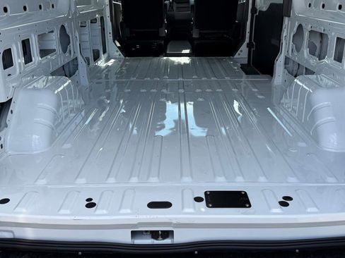 New 2026 Ford Transit 250 148 High Roof Extended RWD image 9