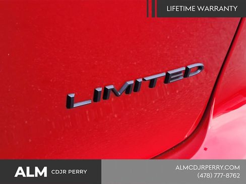 New 2026 Chrysler Pacifica Limited w/ S Appearance Package FWD image 14