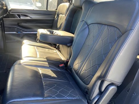 Used 2023 Jeep Grand Wagoneer Series III w/ Rear Seat Video Group 1 image 21