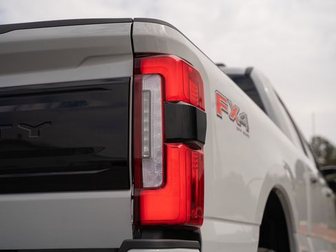 New 2026 Ford F350 Platinum AWD/4WD image 17