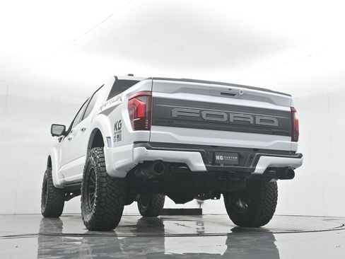 Used 2025 Ford F150 Raptor AWD/4WD image 53