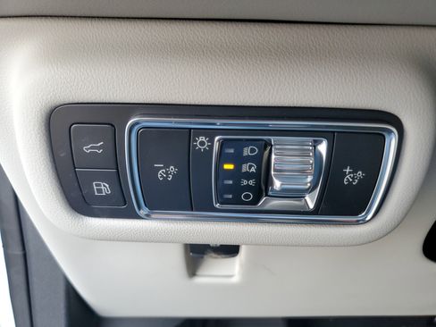 New 2026 Lincoln Nautilus Premier w/ Equipment Group 102A image 14