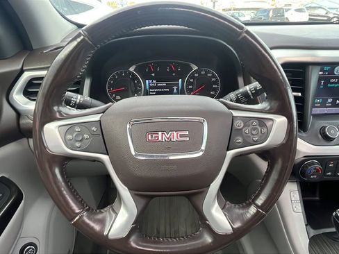 Used 2019 GMC Acadia SLT image 15