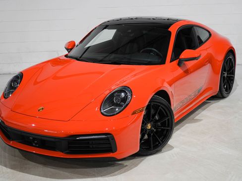 Used 2021 Porsche 911 Carrera RWD image 36